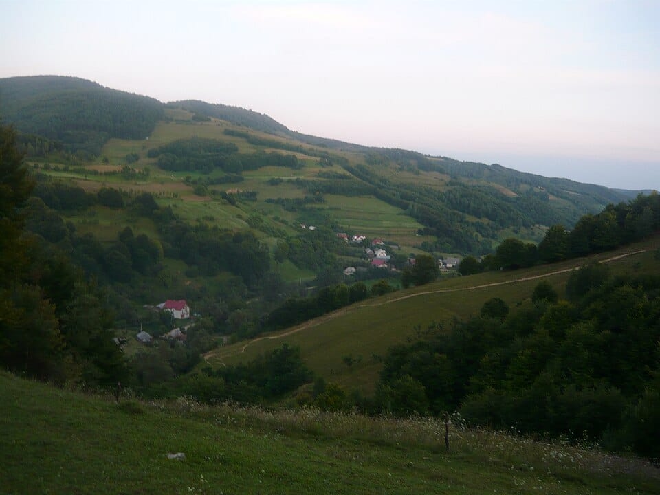 Breaza văzută între dealurile subcarpatice ale Văii Prahovei