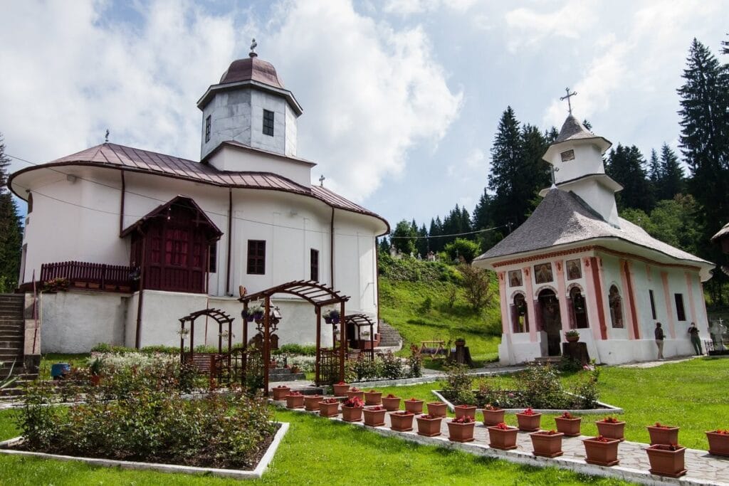 Mănăstirea Predeal, ansamblu religios și istoric din stațiunea Predeal