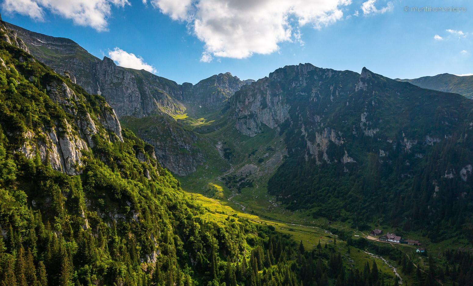 Munții Bucegi vara