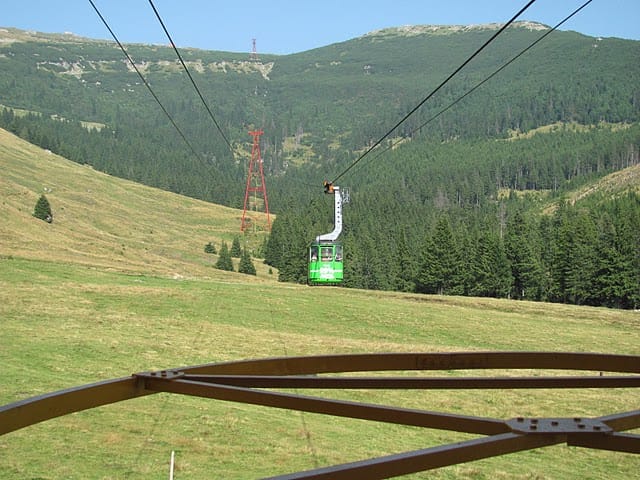 Telecabina Bușteni – Babele și panorama Munților Bucegi
