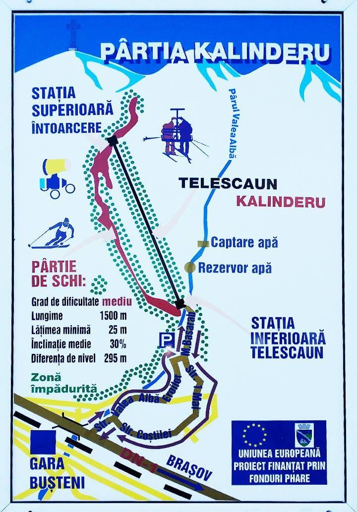 Copil pregătit pentru o lecție de schi pe pârtia Kalinderu din Bușteni