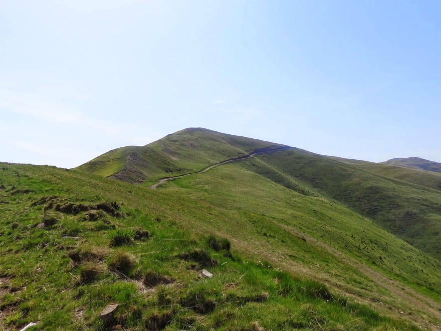 Panorama Vârful Urechea pe Culmea Baiului, deasupra Azugăi