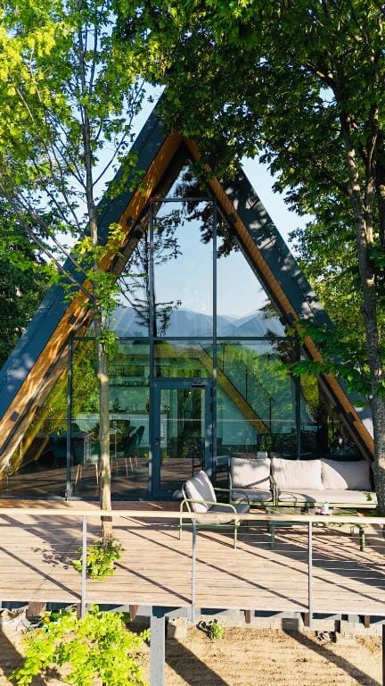 AHA Cabin - cazare în Comarnic