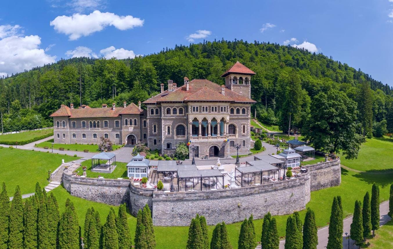 Castelul Cantacuzino, Bușteni și abruptul Caraiman