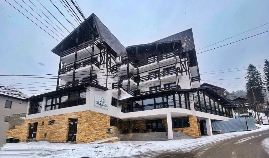 Hotel Mărgăritar - cazare în Bușteni