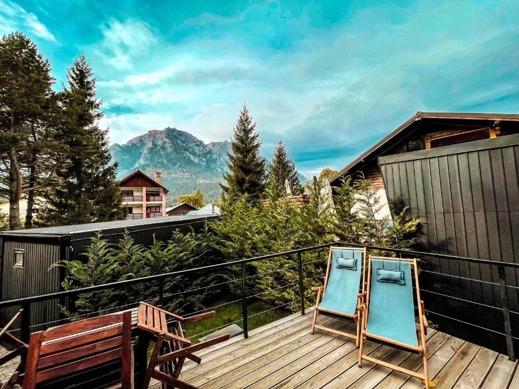 Moon Montana - cazare în Bușteni