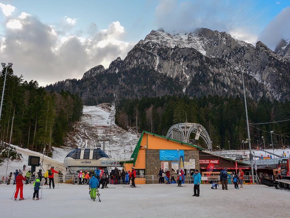 Base of the Busteni ski area at Kalinderu