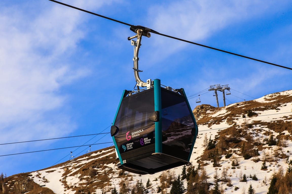 Gondola in the Sinaia ski area