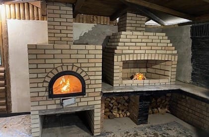 Carpat Inn Azuga – foișor cu grătar în aer liber