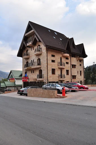 Hotel Arca lui Noe Sinaia, unitate de verificat pentru piscină și saună