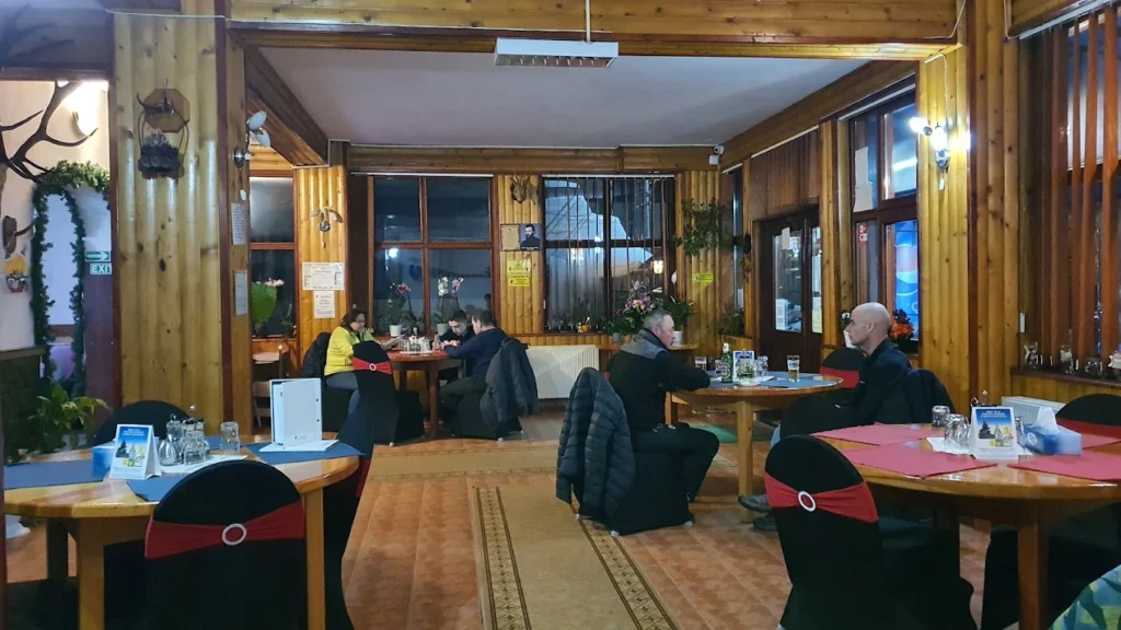 Restaurantul Pensiunii Căprioara din Azuga