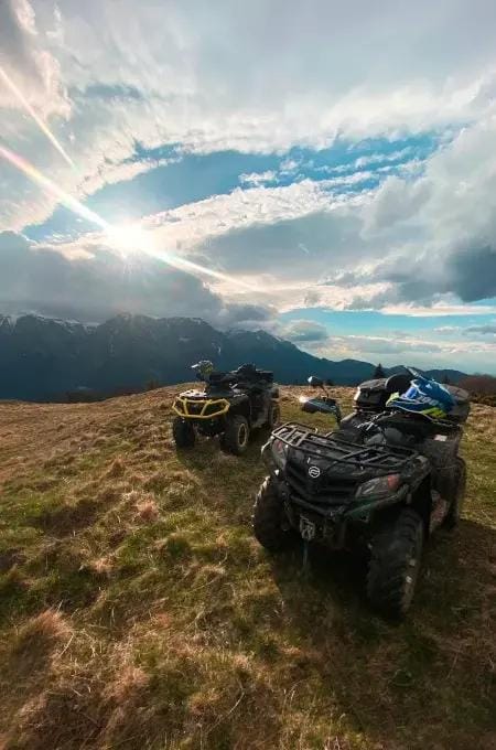 Imagine de context pentru activități active în zona montană
