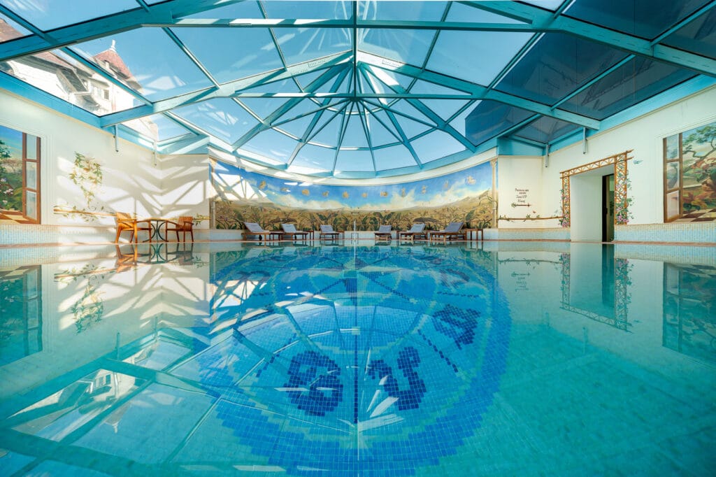 Piscină interioară, facilitate SPA de verificat înainte de rezervare