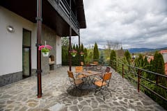 Casa Ella, cazare în Breaza