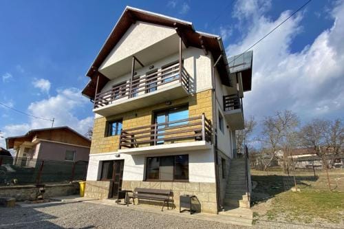 Casa Polen Comarnic - cazare în Comarnic