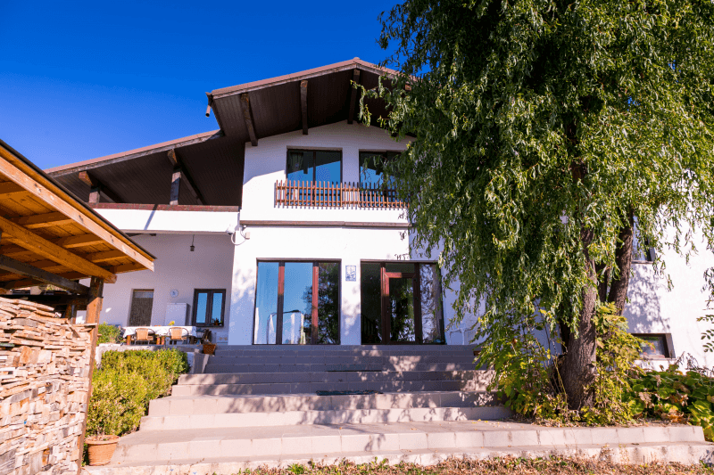 Hillside Mansion, cazare în Breaza