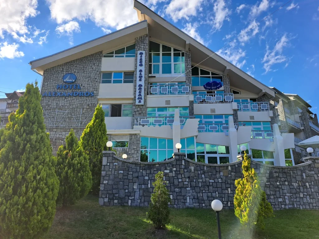 Hotel Alexandros Bușteni, cazare pe DN1 în Bușteni