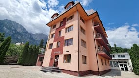 Hotel Iri Bușteni, cazare în zona Kalinderu