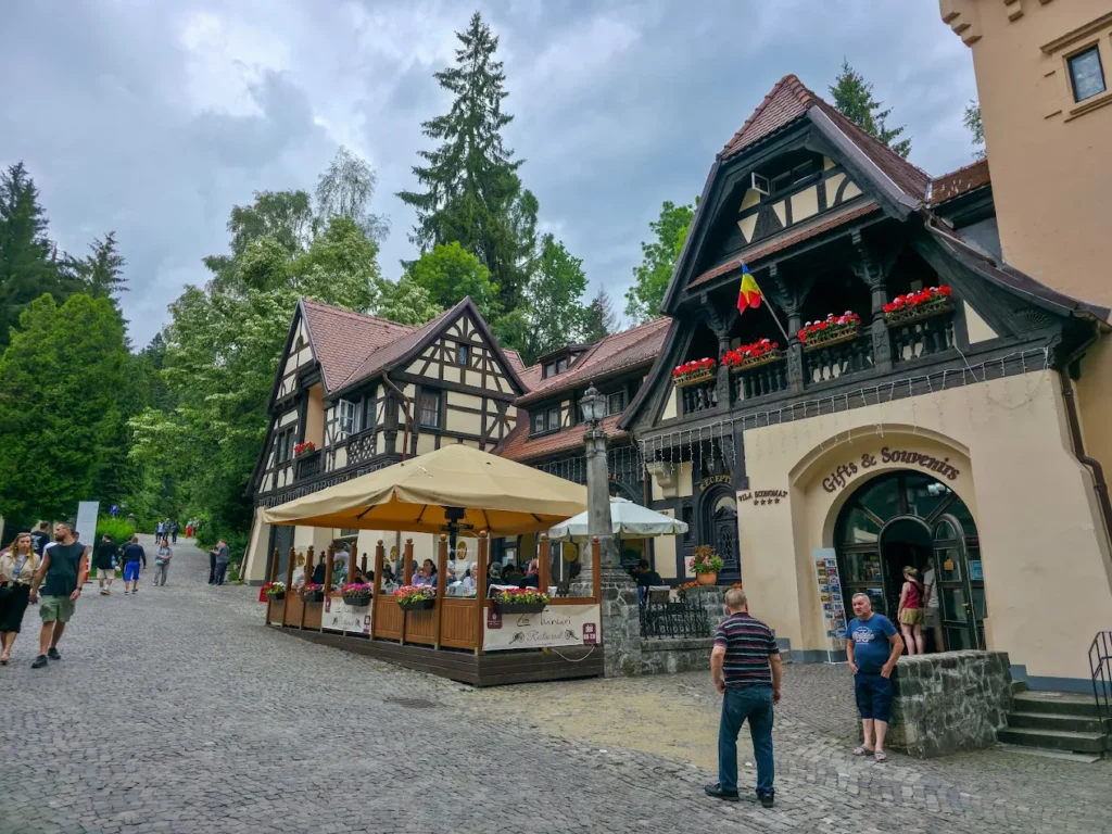 La Tunuri Sinaia