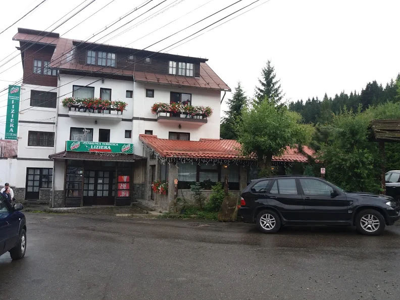 Pensiunea Liziera Bușteni, cazare lângă pârtia Kalinderu