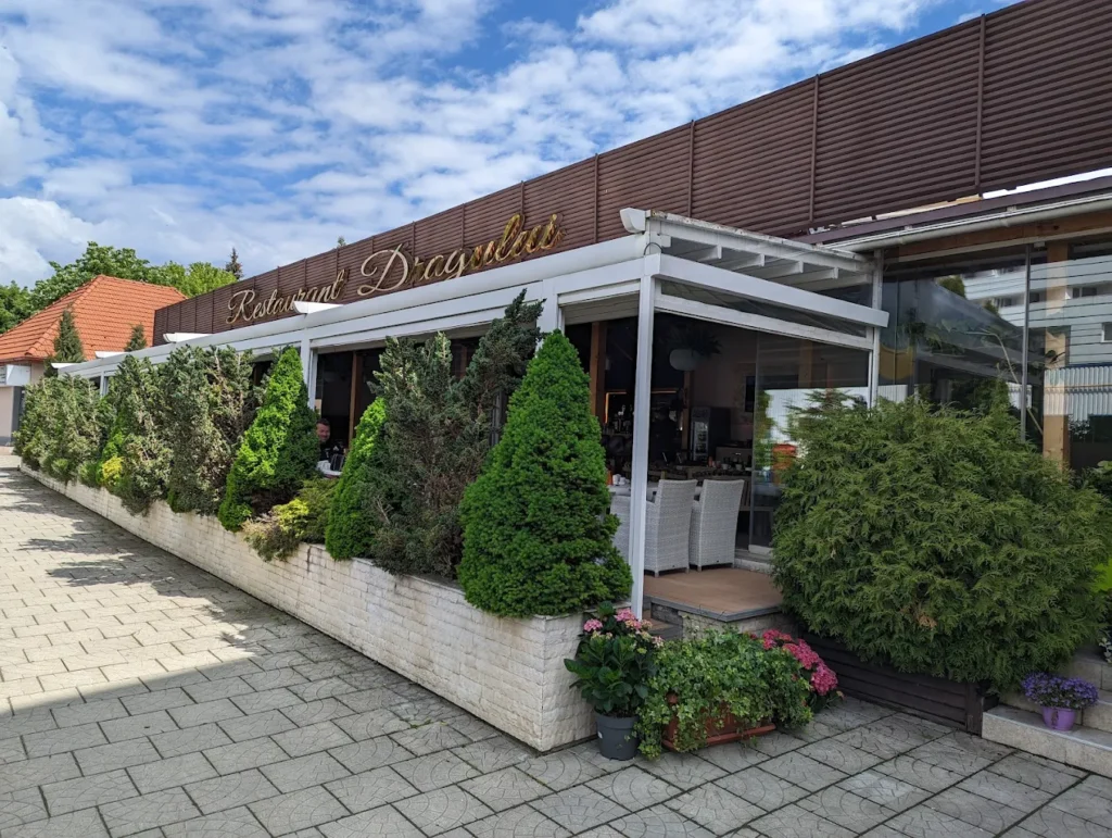 Sala Restaurantului Dragului din Predeal