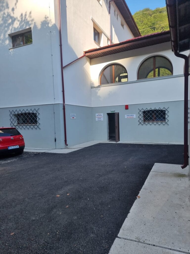 Intrarea semnalizată pentru fizioterapie și medicină internă